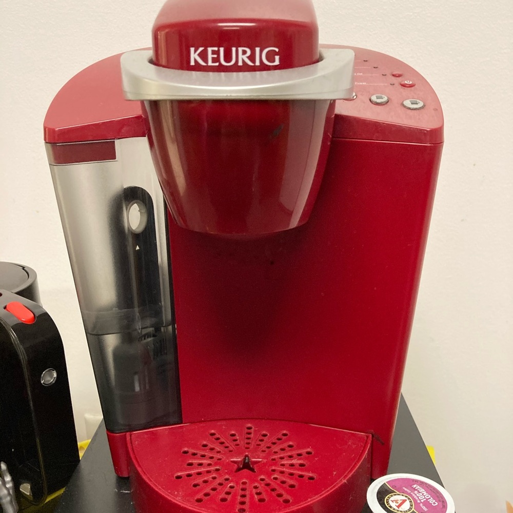 SOLD!! Keurig coffee maker